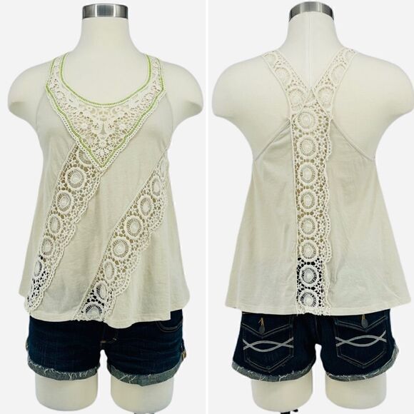 NWOT UO Kimchi Blue Crochet Lace Green Beaded Tank - Picture 2 of 9